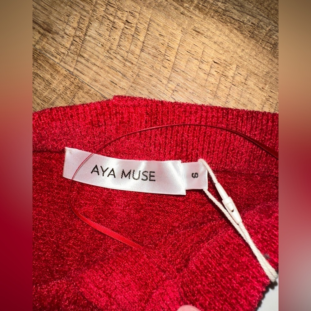 Aya Muse Red mini skirt - Picture 2 of 2